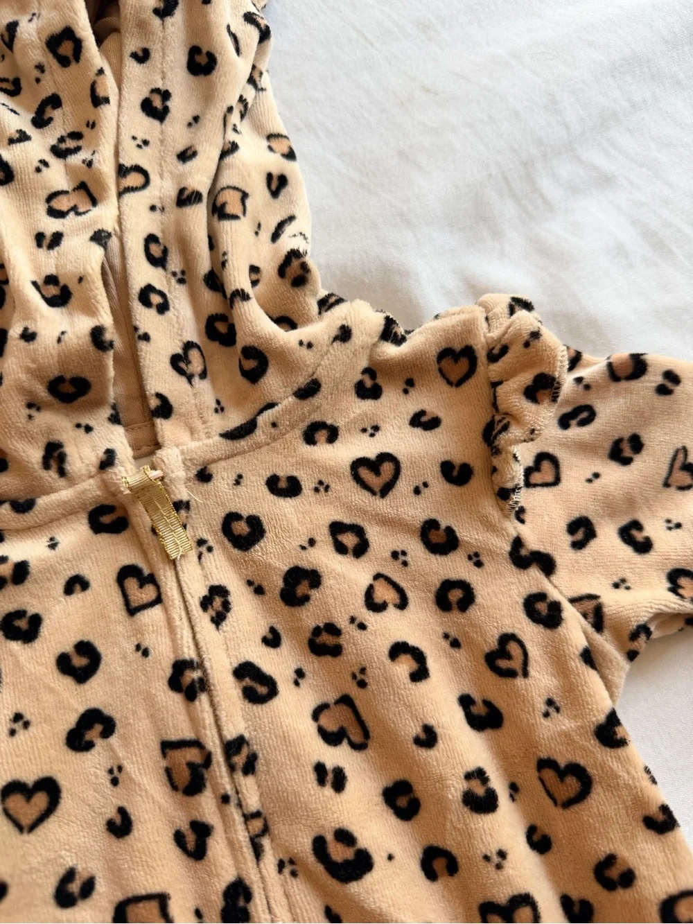 Kids Beige Leopard & Heart Print Hooded Set